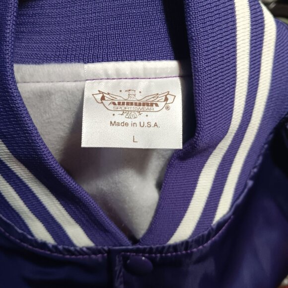 Vintage Satin Puffer Jacket New 1980's Auburn Sportswear Satin Varsity Purple - Picture 4 of 6